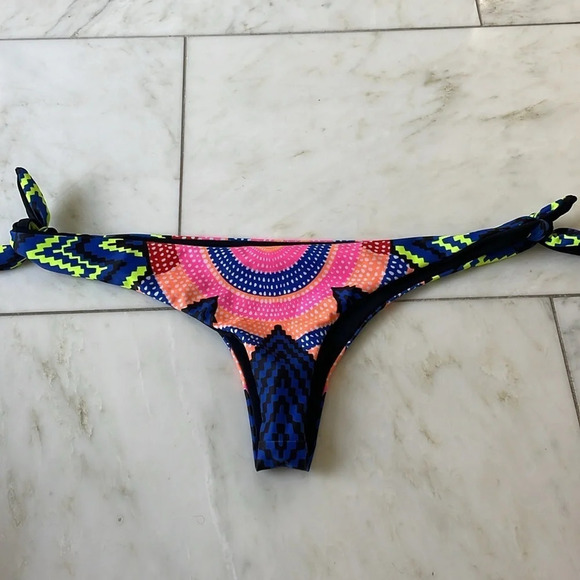 Mara Hoffman reversible black and neon multicolor side-tie bikini bottom size L - Picture 3 of 7